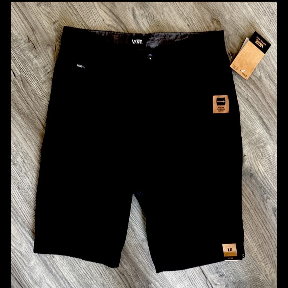 Vans Black Slim Fit Boys Size 16 Shorts NWT